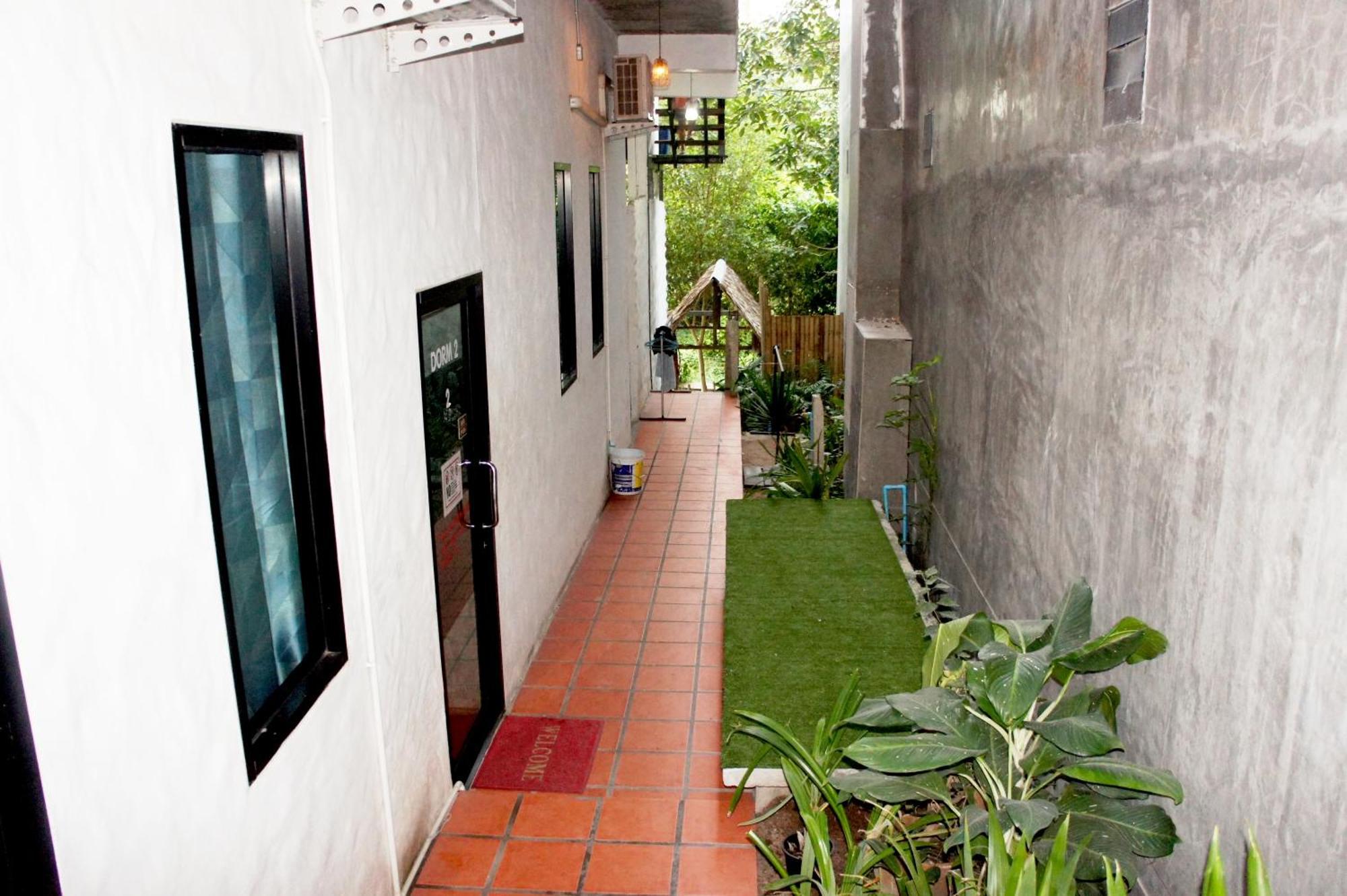 White Jail At Koh Tao Hostel Εξωτερικό φωτογραφία