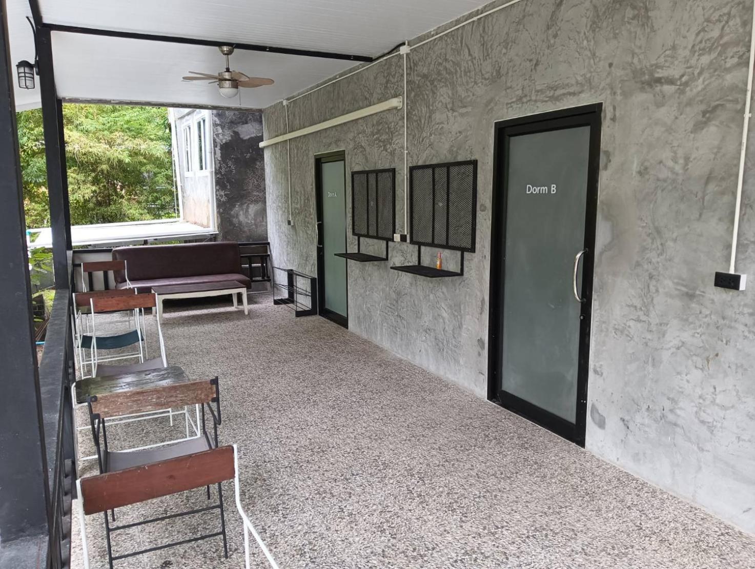 White Jail At Koh Tao Hostel Εξωτερικό φωτογραφία