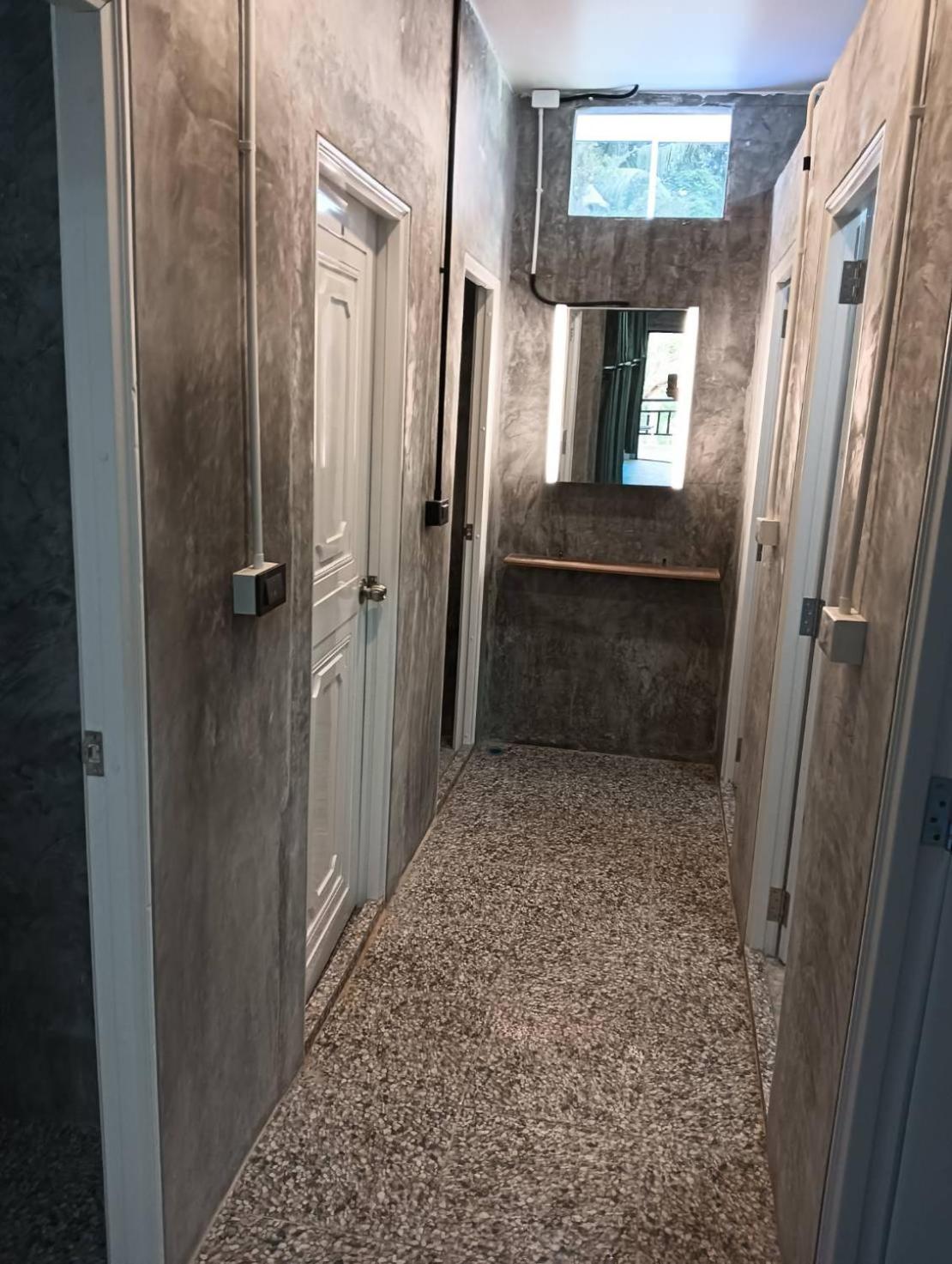 White Jail At Koh Tao Hostel Εξωτερικό φωτογραφία