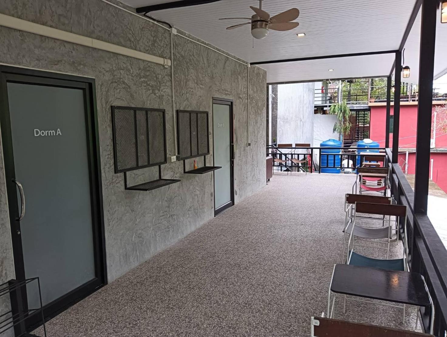 White Jail At Koh Tao Hostel Εξωτερικό φωτογραφία