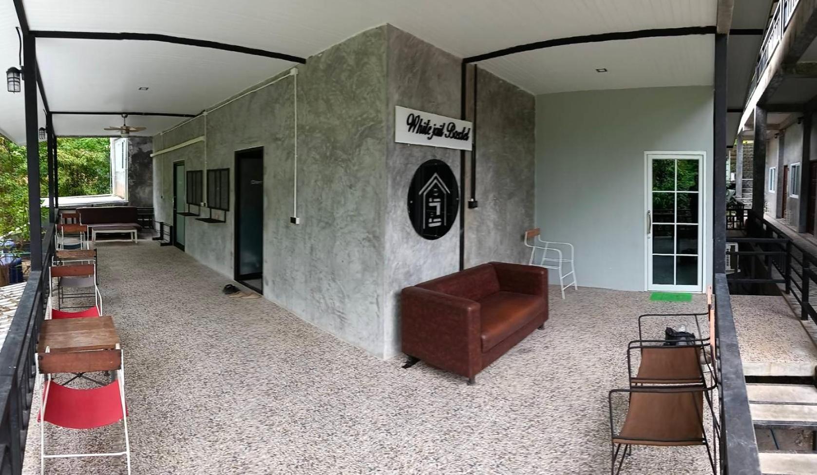 White Jail At Koh Tao Hostel Εξωτερικό φωτογραφία