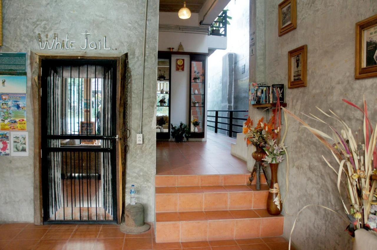White Jail At Koh Tao Hostel Εξωτερικό φωτογραφία